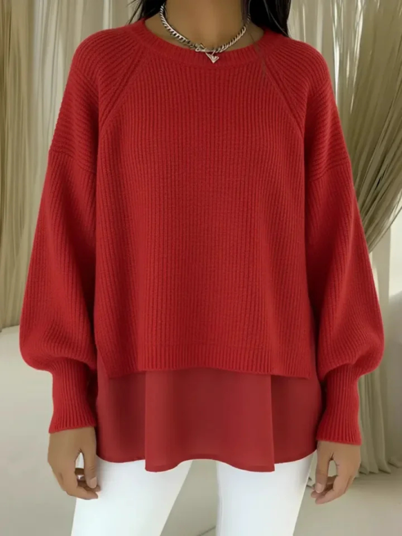 Red layered-look sweater with ribbed knit and wide sleeves