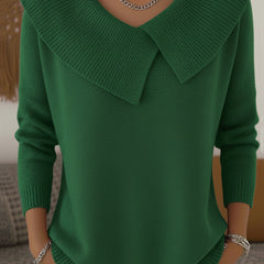 Warm sweater with soft collar, green knit with pointed folded shoulders