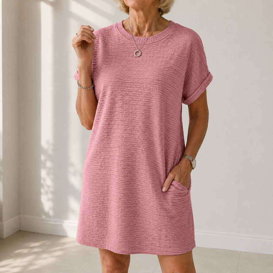 Rose red round-neck summer dress with short sleeves and side pockets, relaxed fit