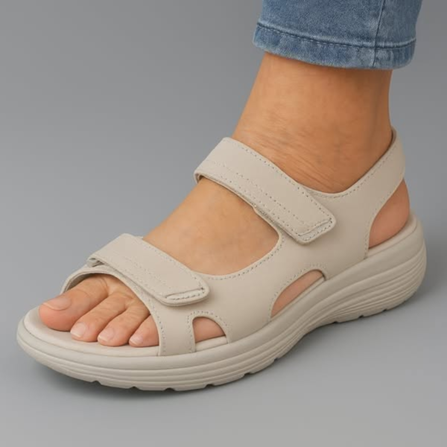 Comfort sandals in light beige with two adjustable straps, open toe, and cushioned platform sole
