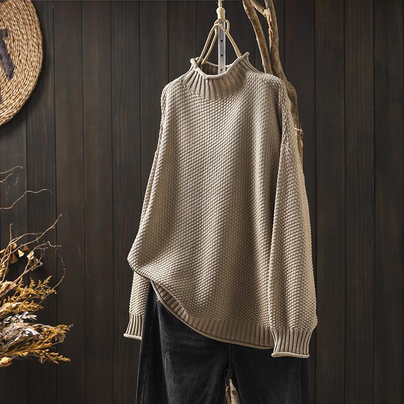 Beige waffle-knit sweater with mock neck, loose fit, ribbed cuffs and hem