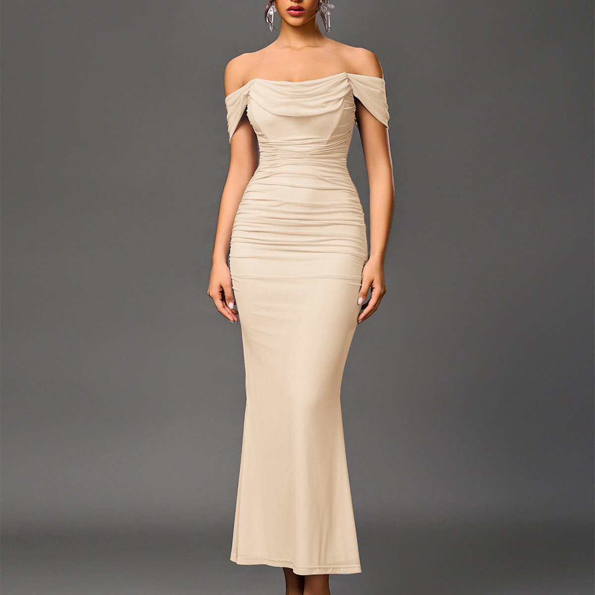 Off-shoulder backless mermaid dress in cream, gathered neckline and fitted midi-length skirt