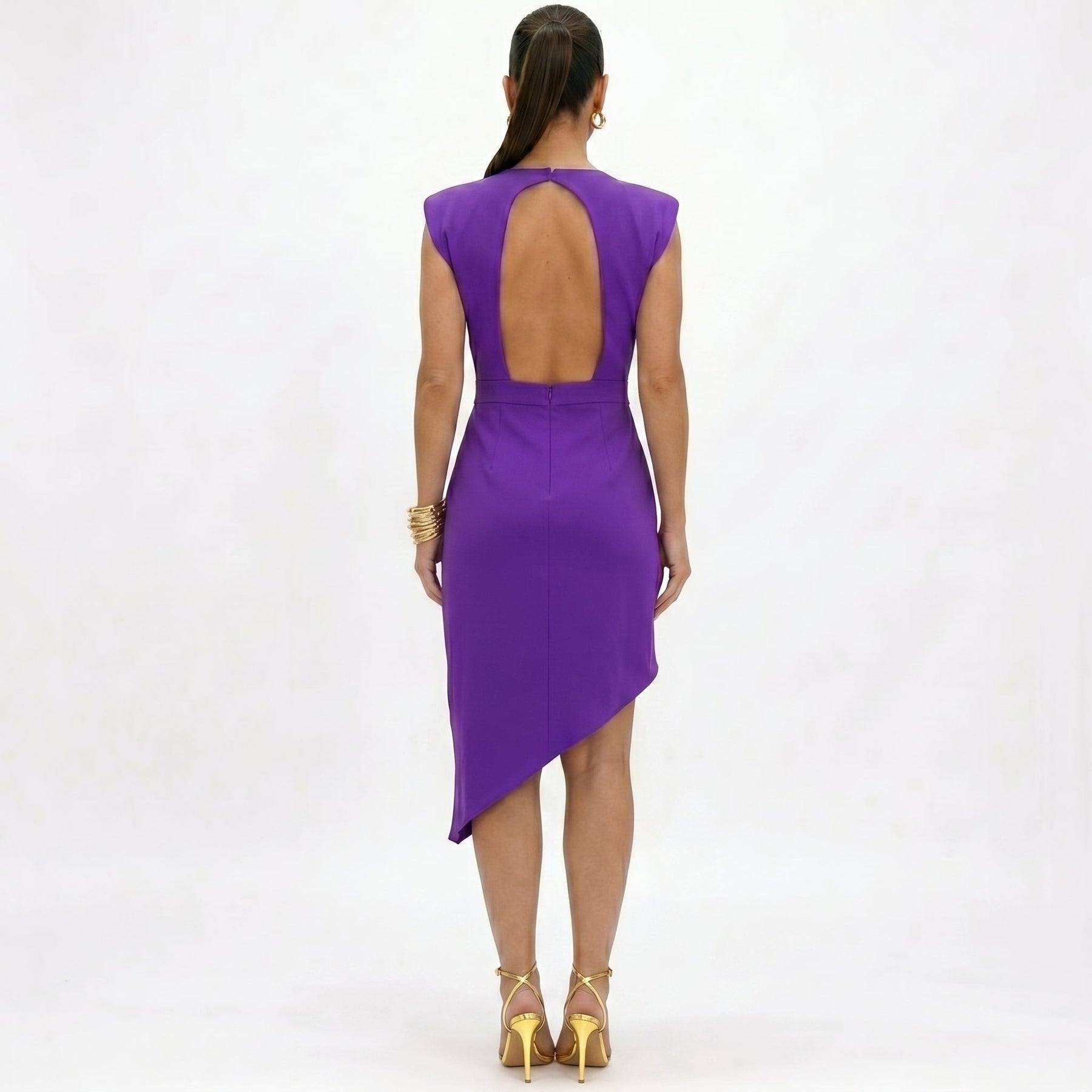 Aurora | Vestito Asimmetrico con Spalle Strutturate