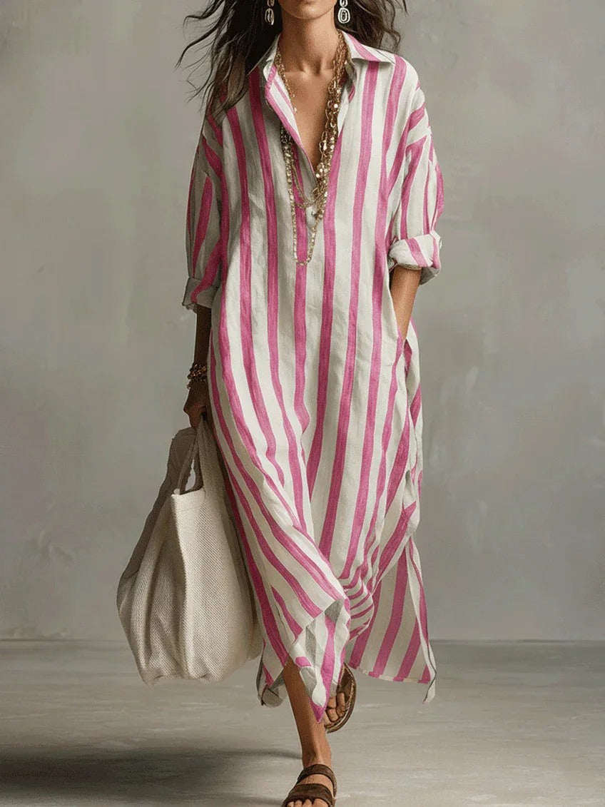 Abito lungo a righe rosa e bianche con colletto a camicia e maniche arrotolate